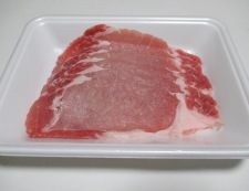 わかめと豚肉の炒め物　材料②