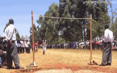 ケニアの高校生の信じられないジャンプ