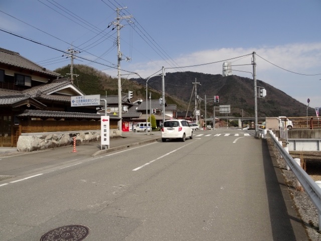 但馬街道　竹田城への車のルートの交差点