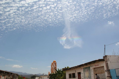 mysterious-iridescent-cloud-falls-from-sky-mexico-2.jpg