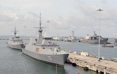 Singapore and United States warships at Changi Naval Base in 2015